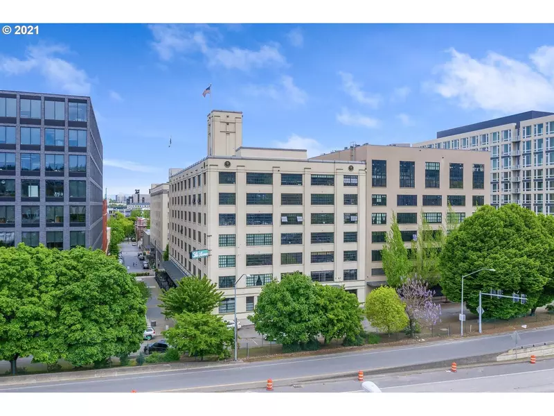 1400 NW IRVING ST #306, Portland, OR 97209