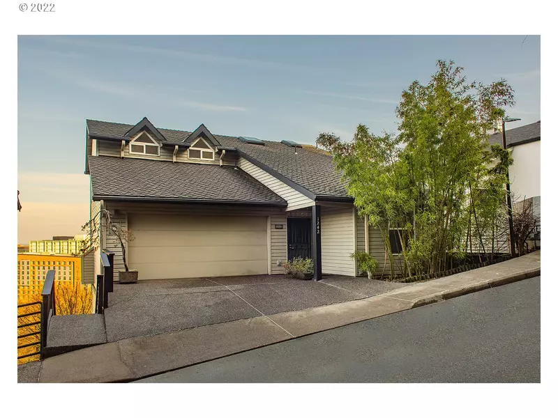 1242 SW CARDINELL WAY, Portland, OR 97201