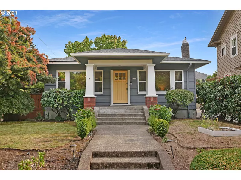 3298 NE ALAMEDA ST NE, Portland, OR 97212