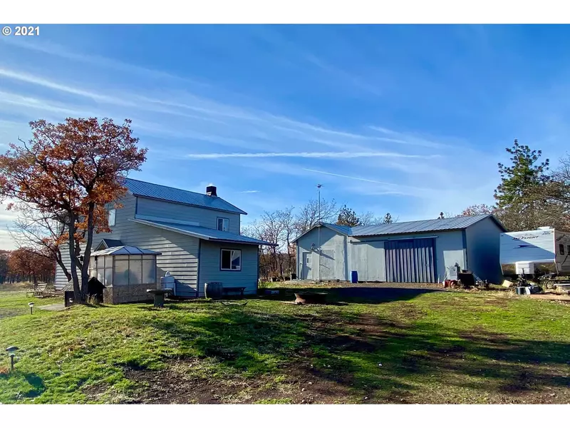 145 BRIGGS LN, Goldendale, WA 98620