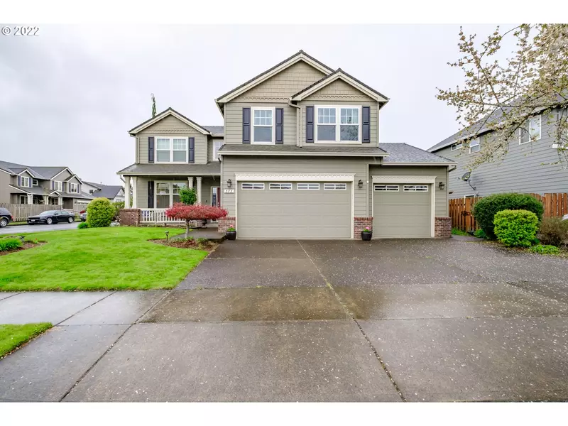 373 SE 14TH PL, Canby, OR 97013