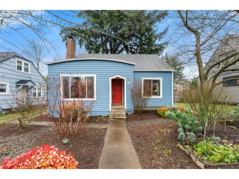 5624 NE 11TH AVE, Portland, OR 97211