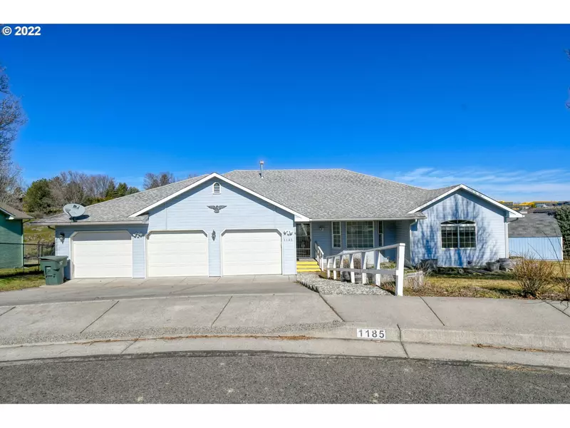 1185 SW THETA CT, Pendleton, OR 97801