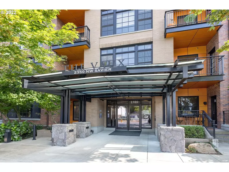 2350 NW SAVIER ST #300, Portland, OR 97210