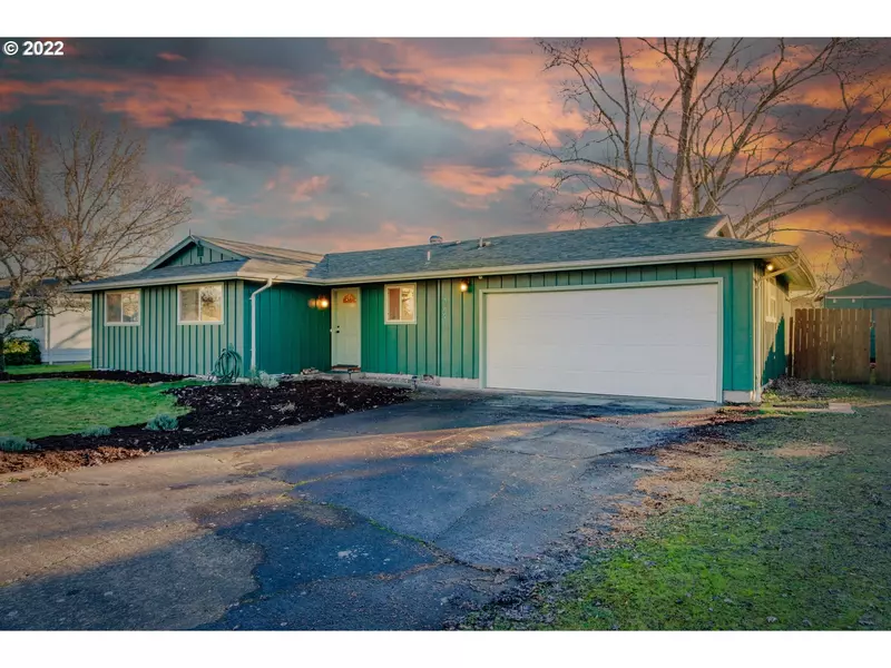 382 NE PLYMOUTH CIR, Corvallis, OR 97330