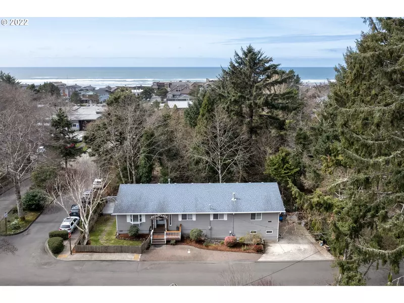 1088 S Spruce ST, Cannon Beach, OR 97110