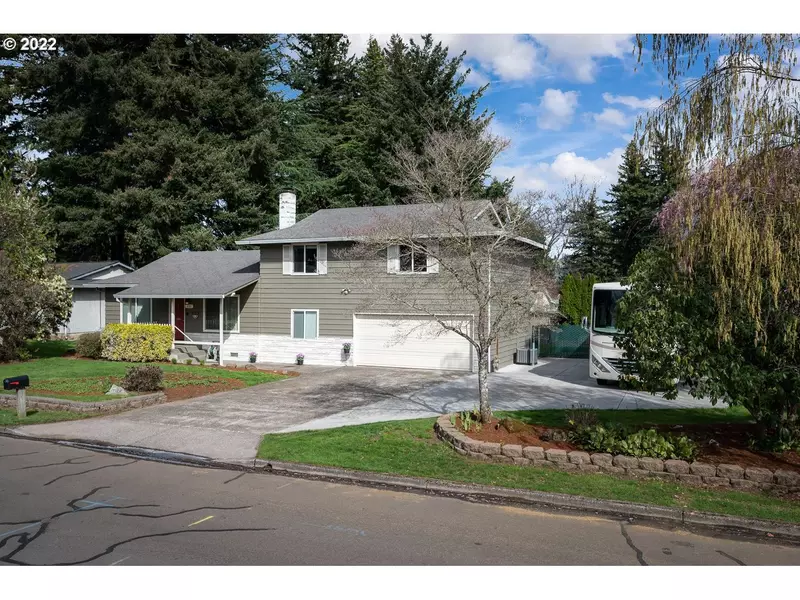 836 SW KINGS BYWAY, Troutdale, OR 97060