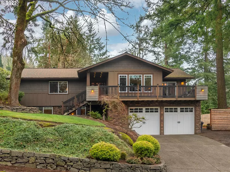 2650 OVERLOOK DR, Lake Oswego, OR 97034