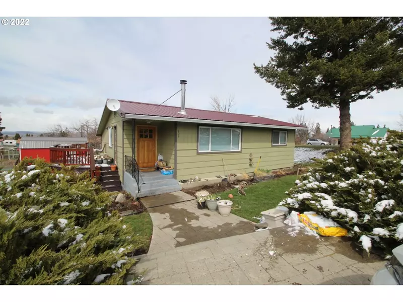 103 E ELEVENTH ST, Joseph, OR 97846