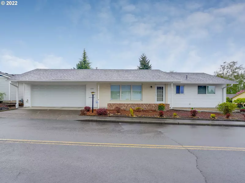 12380 SW KING GEORGE DR, King City, OR 97224