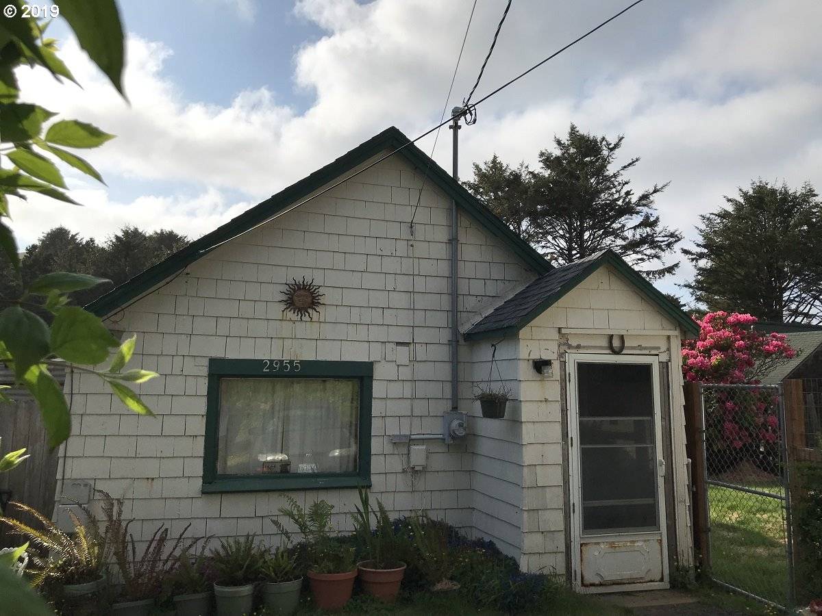 Lincoln City, OR 97367,2953 SW COAST AVE
