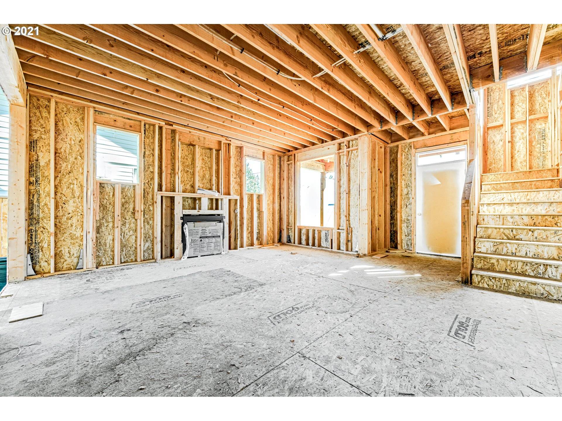 Portland, OR 97206,6025 SE DUKE ST