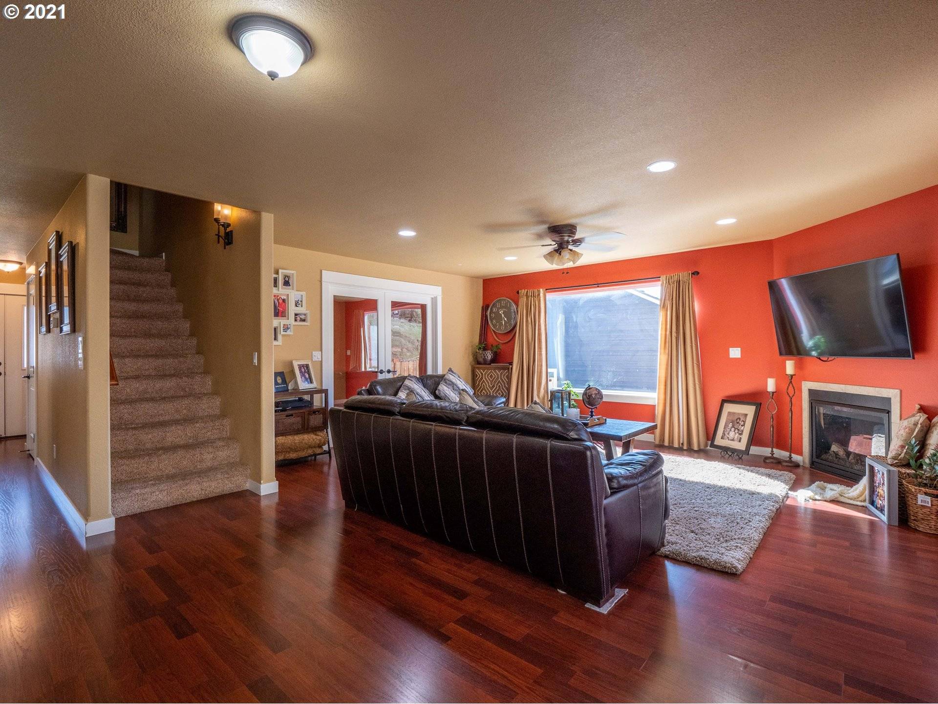 Winchester, OR 97495,423 OAK VALLEY LOOP
