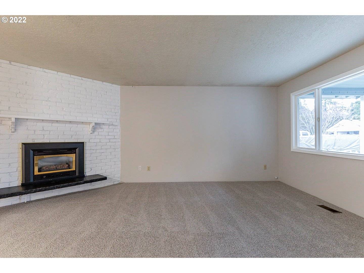 Portland, OR 97233,14628 SE MARKET CT