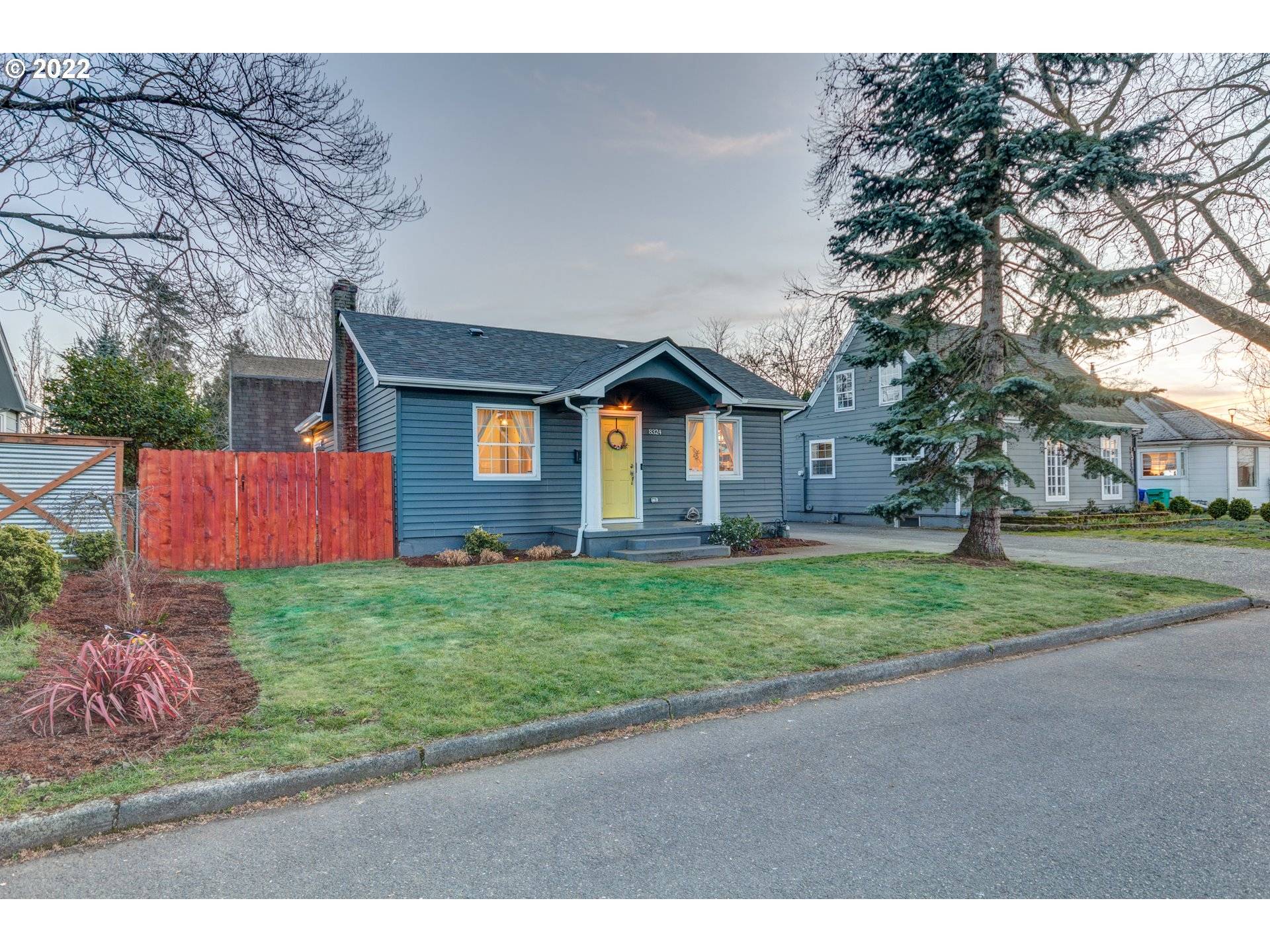 Portland, OR 97266,8324 SE LAFAYETTE ST