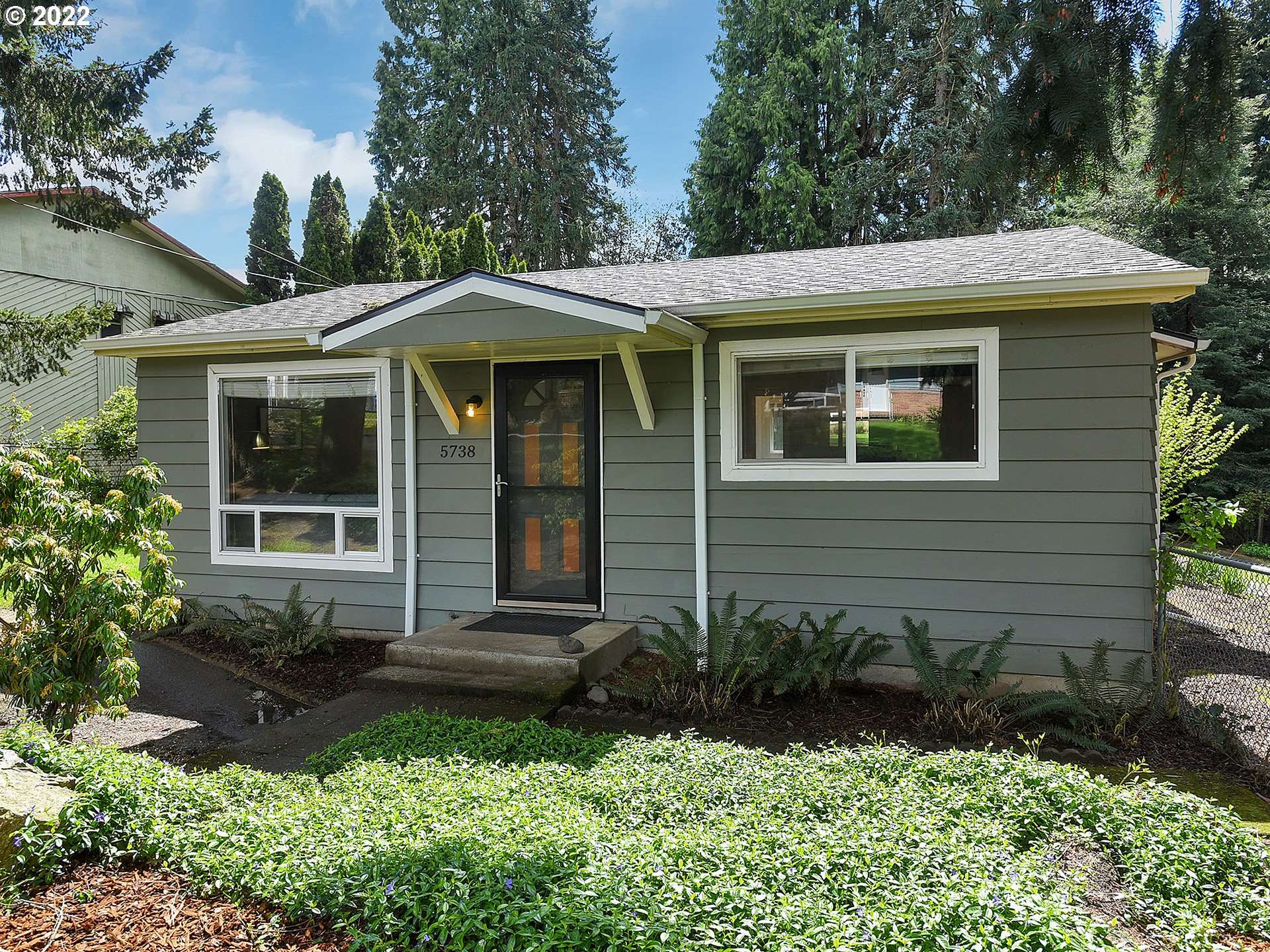 5738 SE WESTFORK ST, Portland, OR 97206