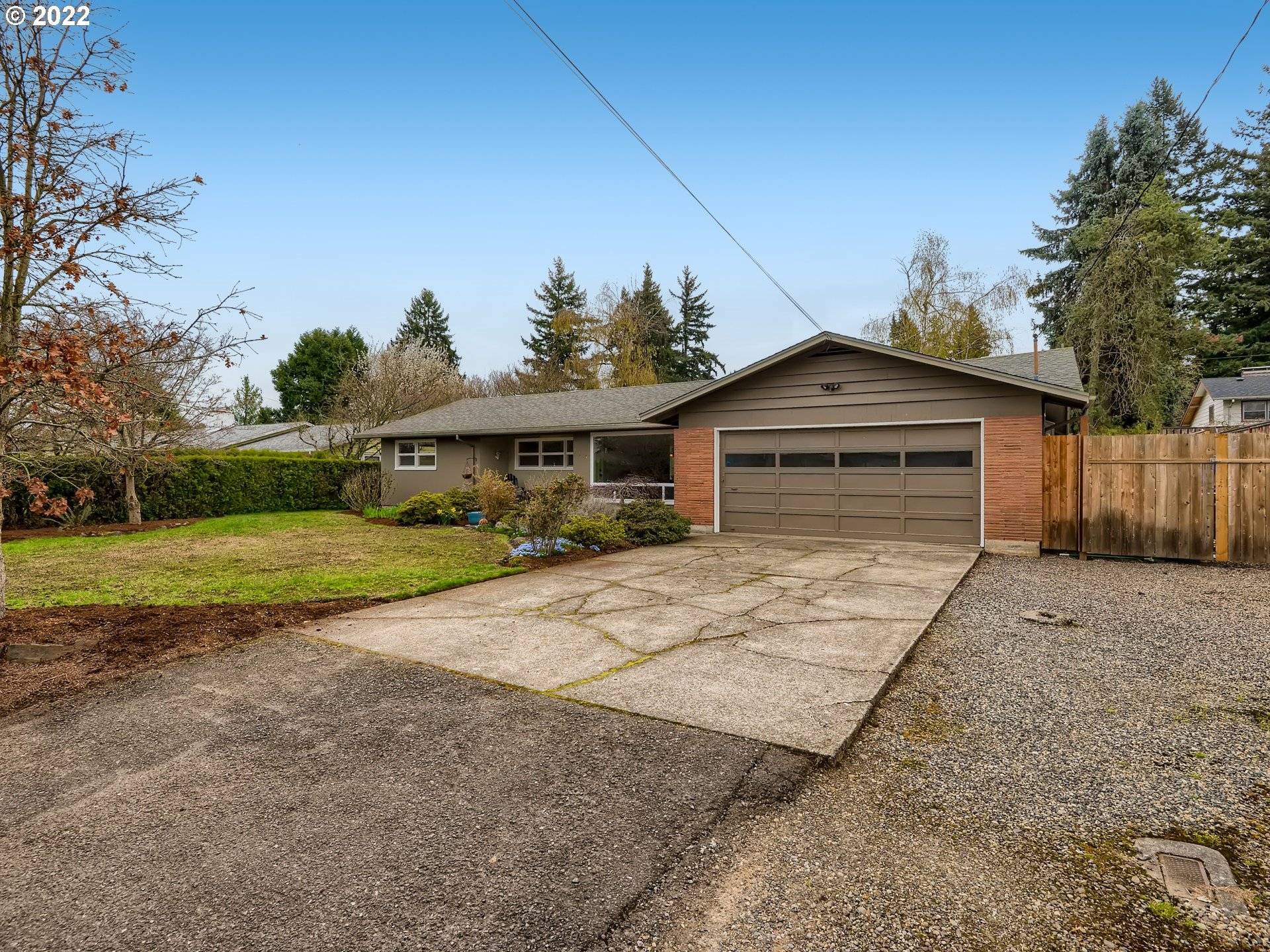 Portland, OR 97230,14536 NE SCHUYLER ST