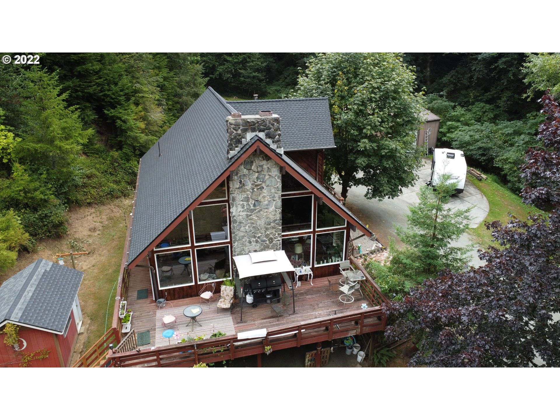 Coos Bay, OR 97420,94239 GREEN ACRES LN