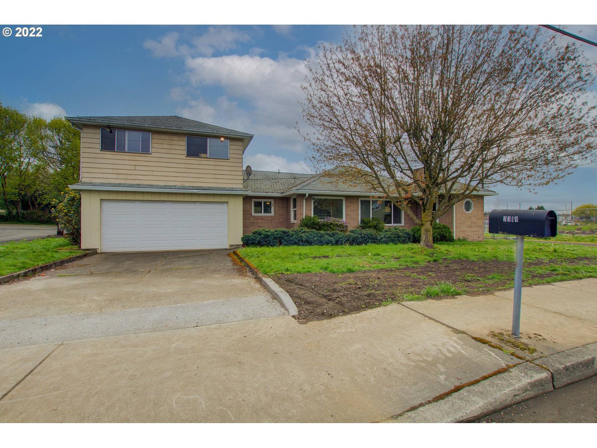 7319 NE 137TH AVE, Vancouver, WA 98682