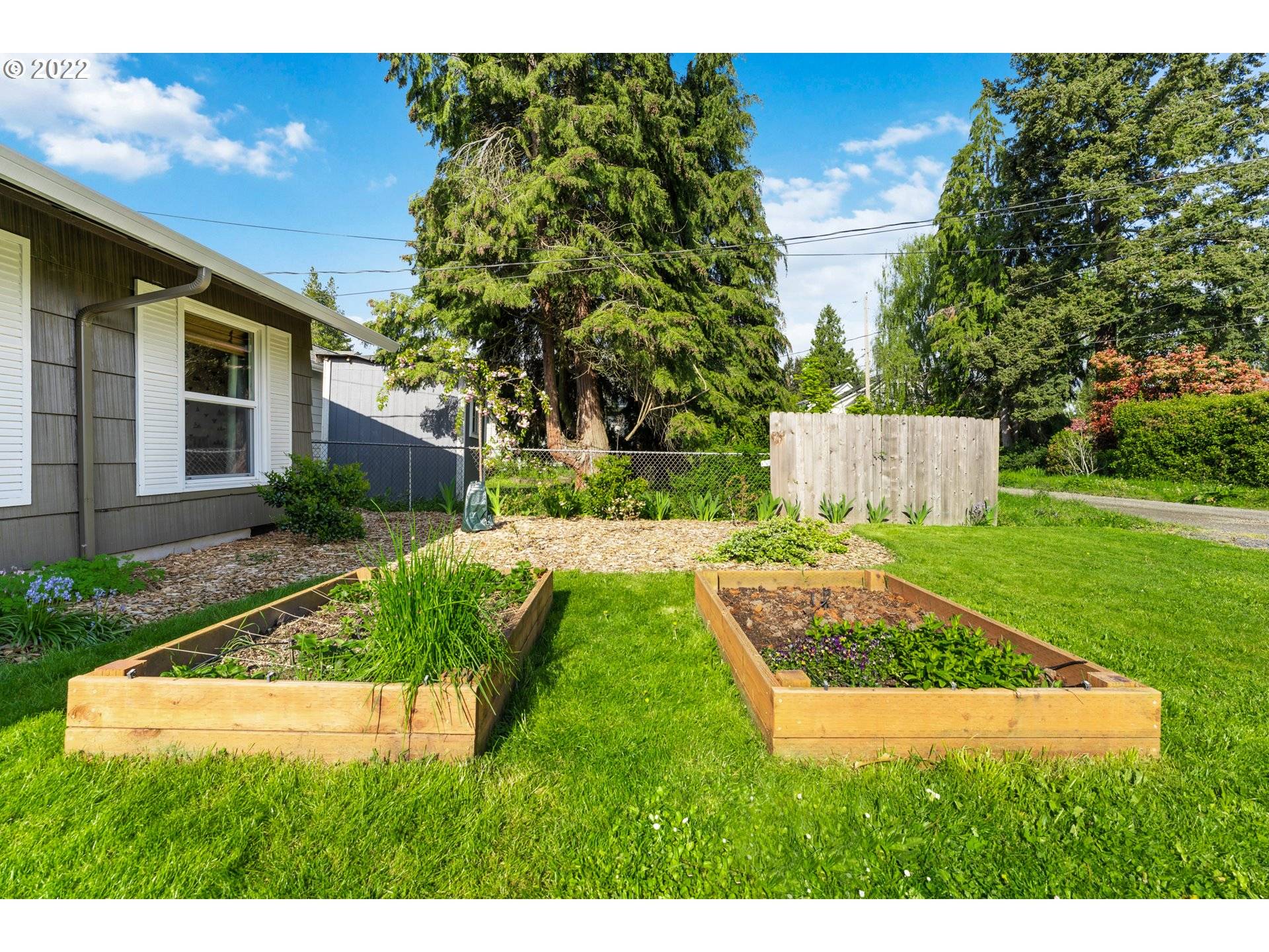 Portland, OR 97206,4924 SE TOLMAN ST