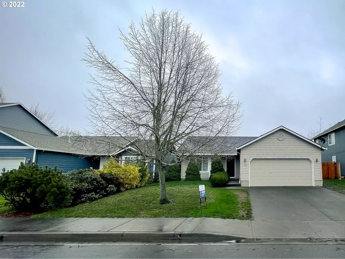 Monmouth, OR 97361,733 GRIFFIN DR