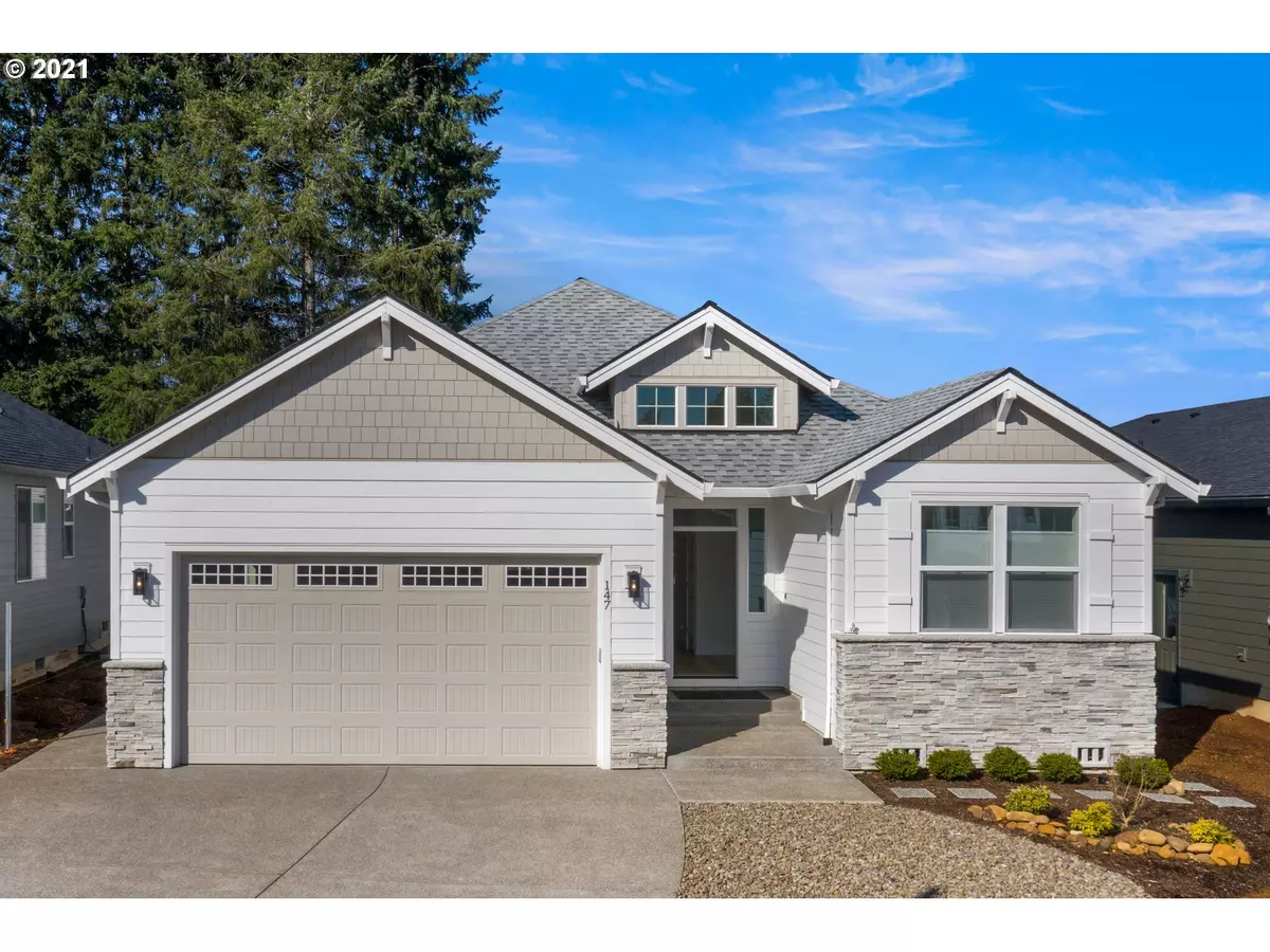 Estacada, OR 97023,147 NE REGAN HILL LOOP