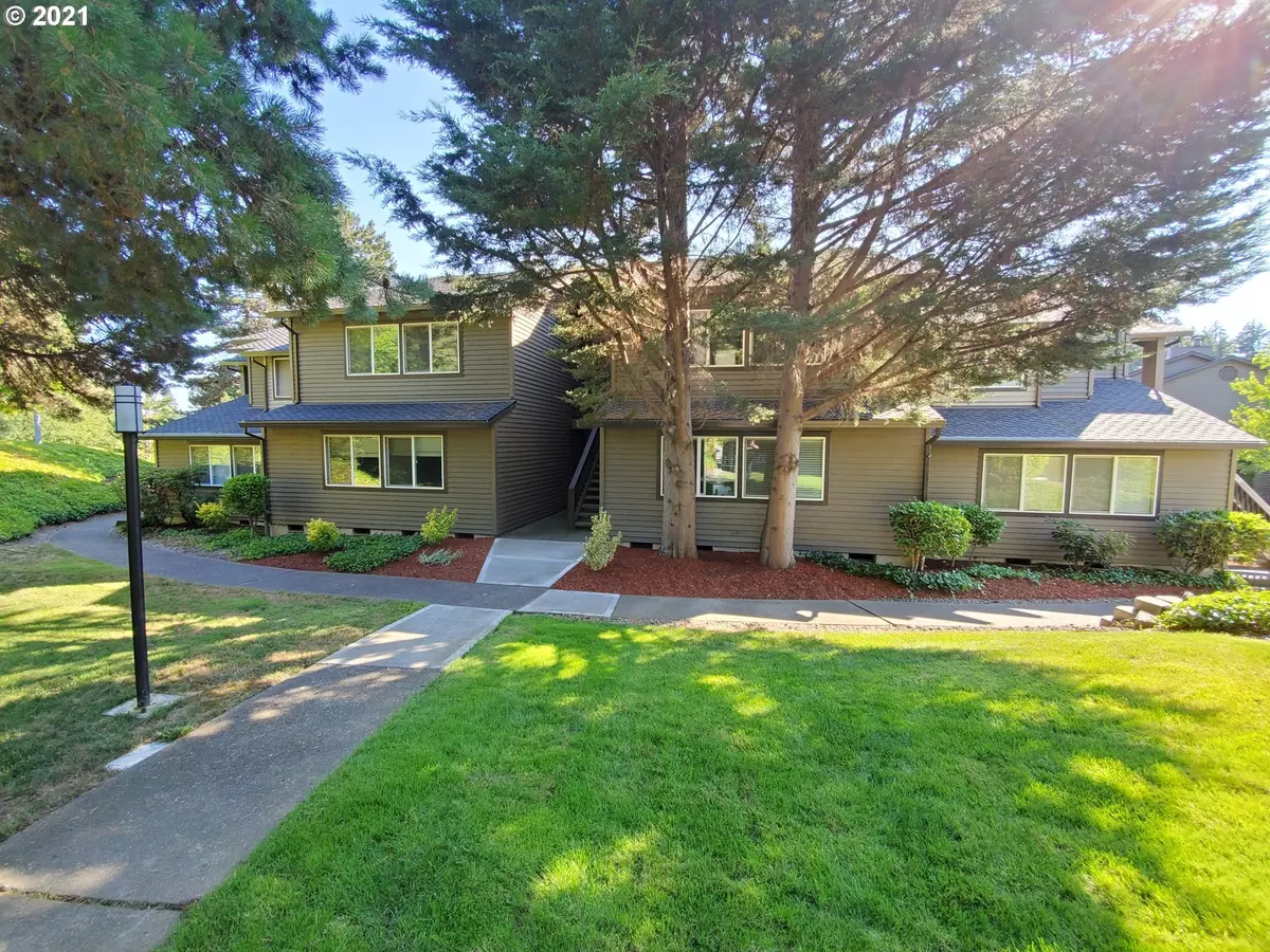 Beaverton, OR 97007,9540 SW 146TH TER #T-7