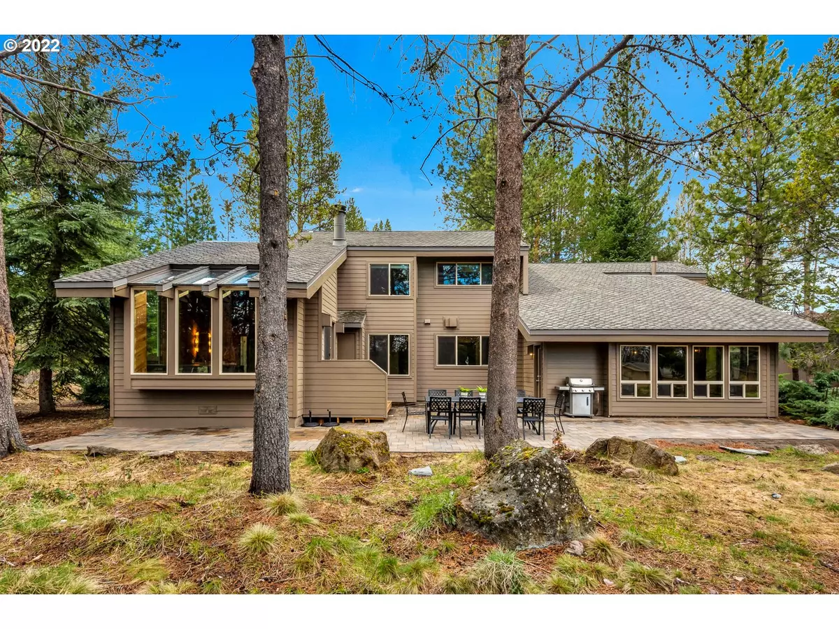 Sunriver, OR 97707,17536 MEADOWLARK LN