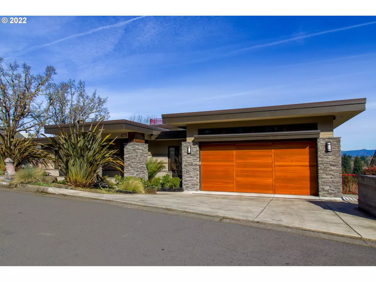 Eugene, OR 97401,475 SPYGLASS DR