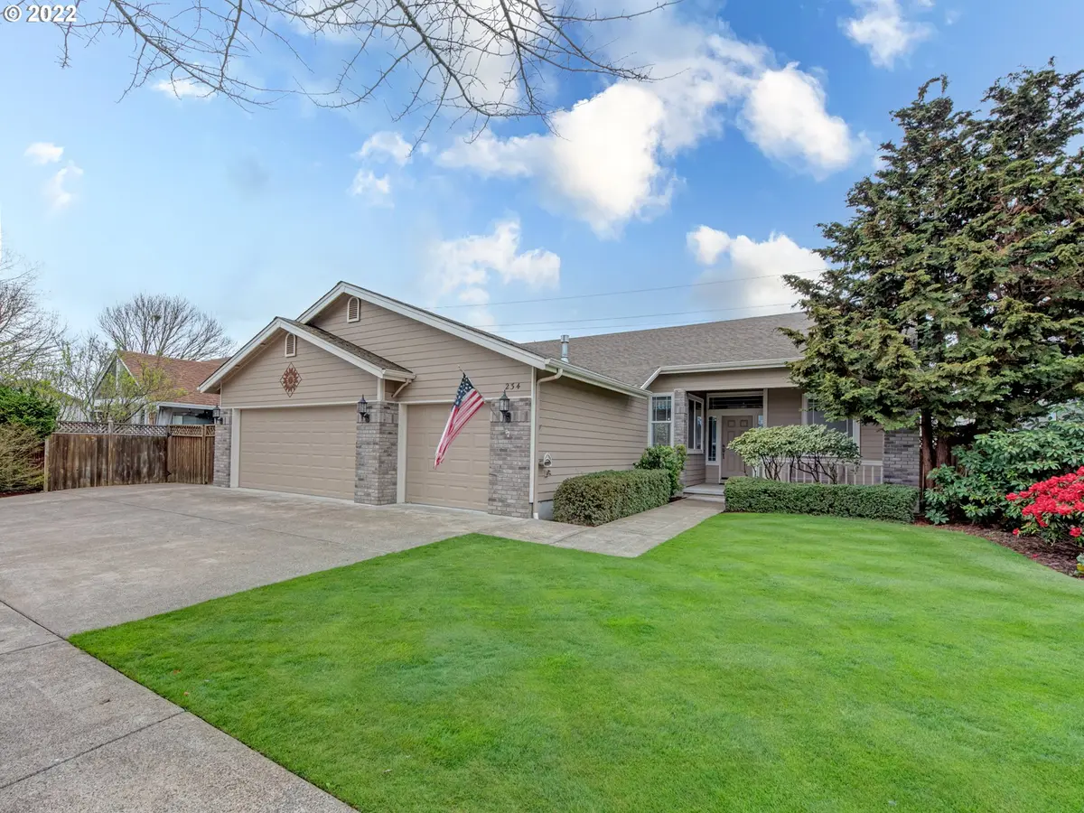 234 MACKIN AVE, Eugene, OR 97404