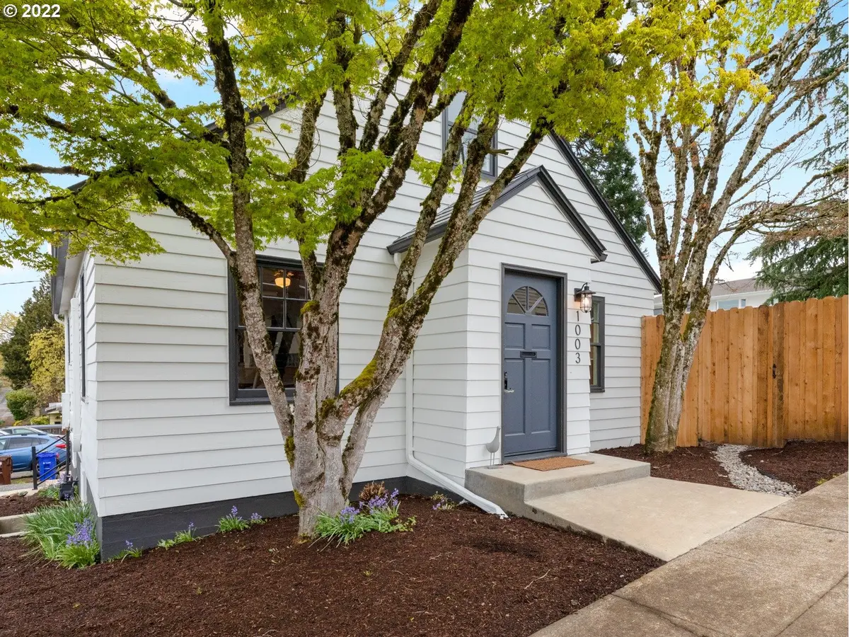 1003 9TH ST, Oregon City, OR 97045