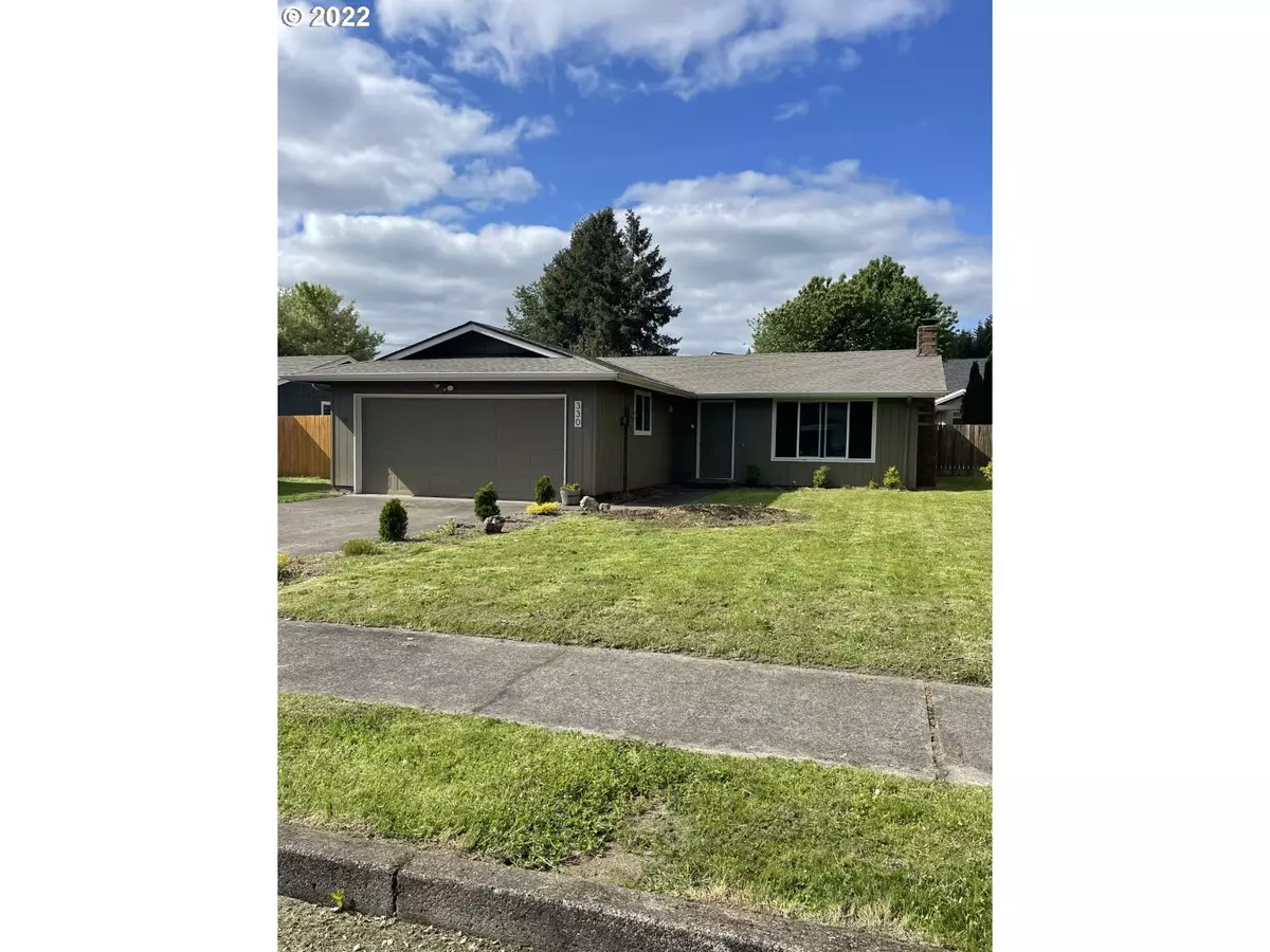 Woodland, WA 98674,330 HOLLYBERRY ST