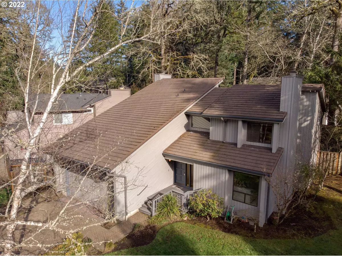 Lake Oswego, OR 97035,4870 CENTERWOOD ST