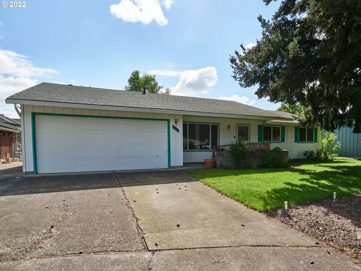 Hillsboro, OR 97123,648 SE 43RD AVE