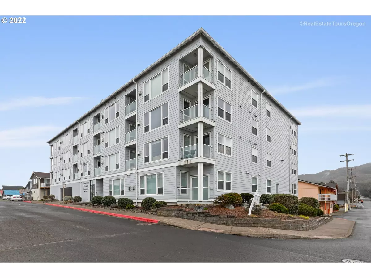 Rockaway Beach, OR 97136,300 N PACIFIC ST #52