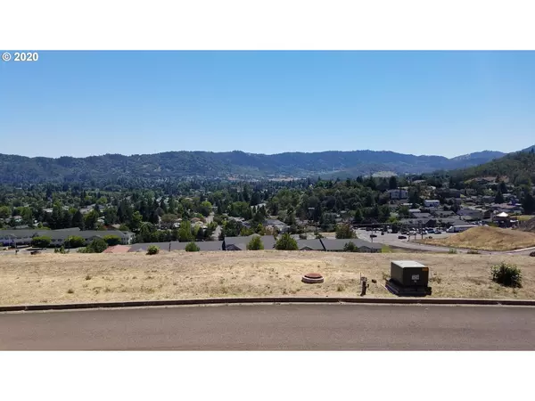 Roseburg, OR 97471,1964 NW WAREWOOD TERRACE CT #Lot13