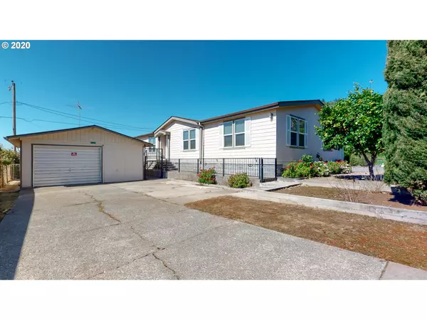 16107 KINGS WAY, Brookings, OR 97415