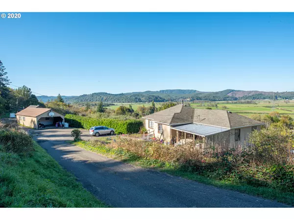 Coquille, OR 97423,56076 FINLEY LOOP