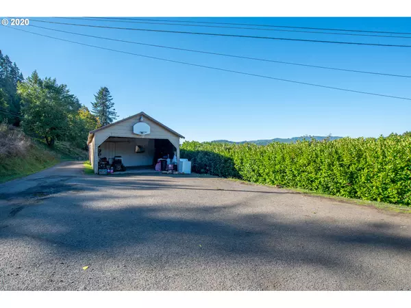 Coquille, OR 97423,56076 FINLEY LOOP