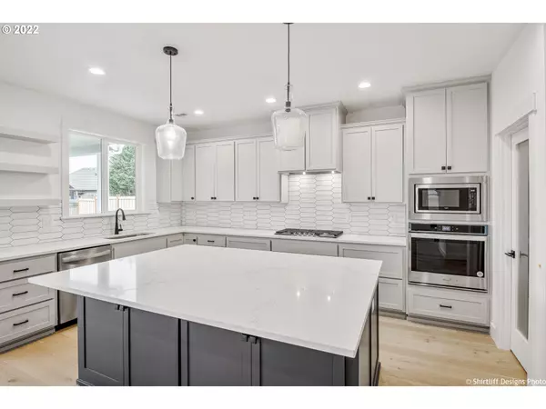 Eugene, OR 97408,1559 ALSEA DR