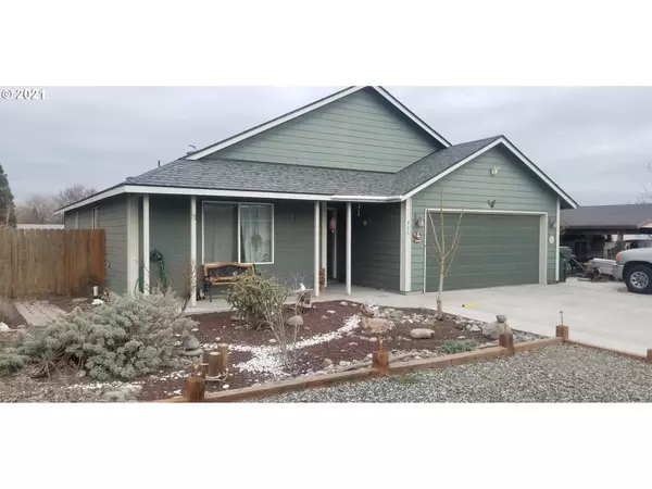 335 SE THIRD ST, Irrigon, OR 97844