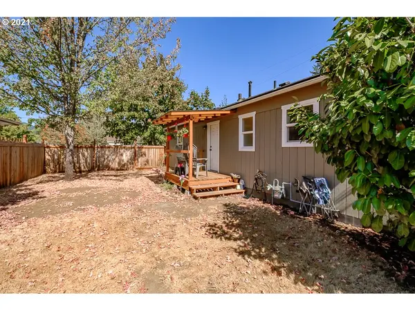 1364 56th AVE, Sweet Home, OR 97386