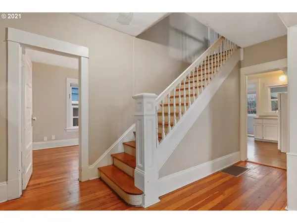 6030 SE 90TH AVE, Portland, OR 97266