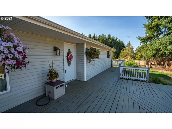 Salem, OR 97317,8384 WAGNER CT