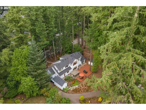 Lake Oswego, OR 97035,3334 UPPER DR