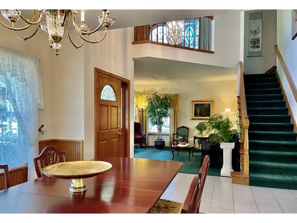 Eugene, OR 97401,3322 WINCHESTER WAY