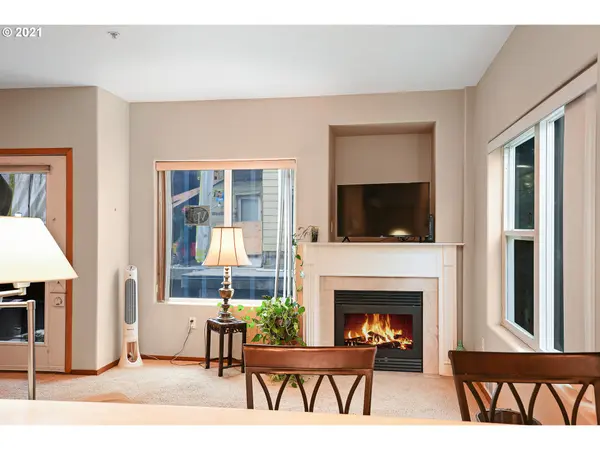 0606 S NEVADA ST #D, Portland, OR 97219