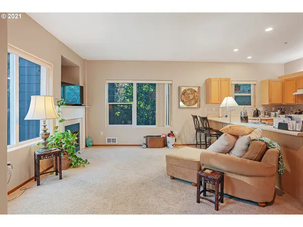 0606 S NEVADA ST #D, Portland, OR 97219