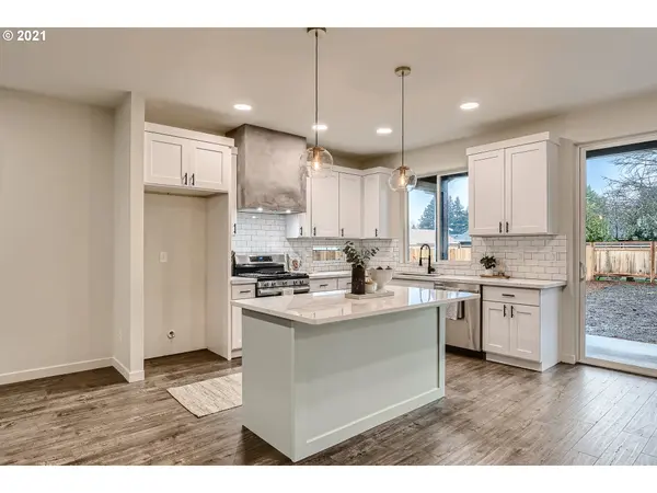 8430 SE 87TH AVE, Portland, OR 97266