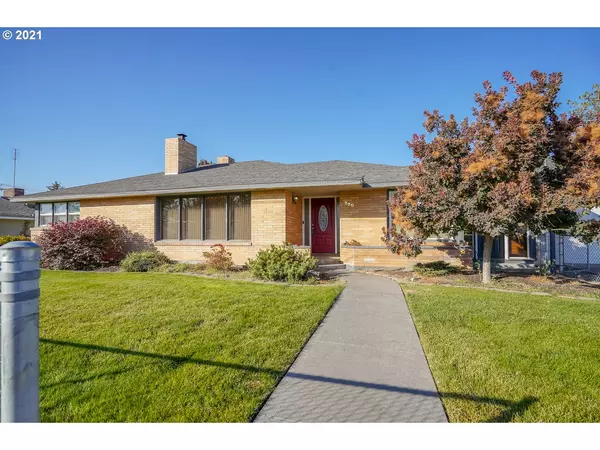 220 SW BUTTE DR, Hermiston, OR 97838